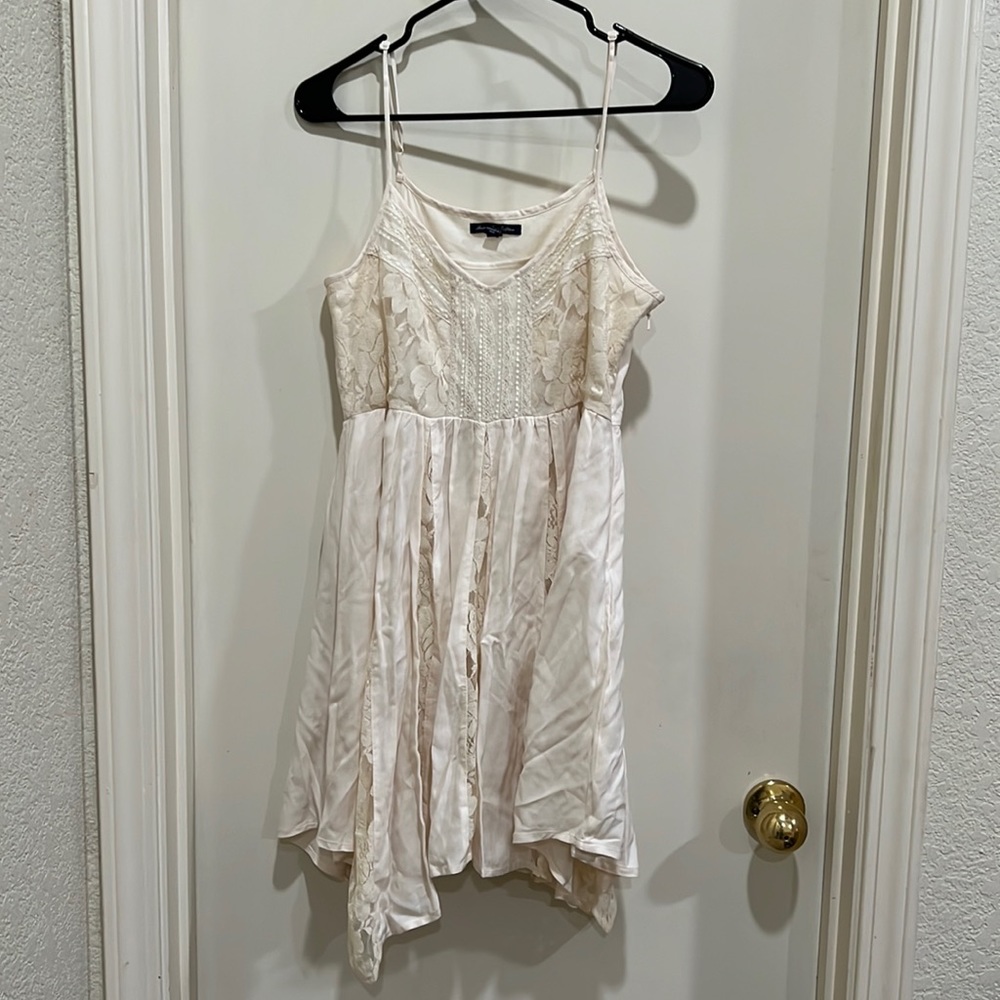 American Eagle Cream Lace Dress